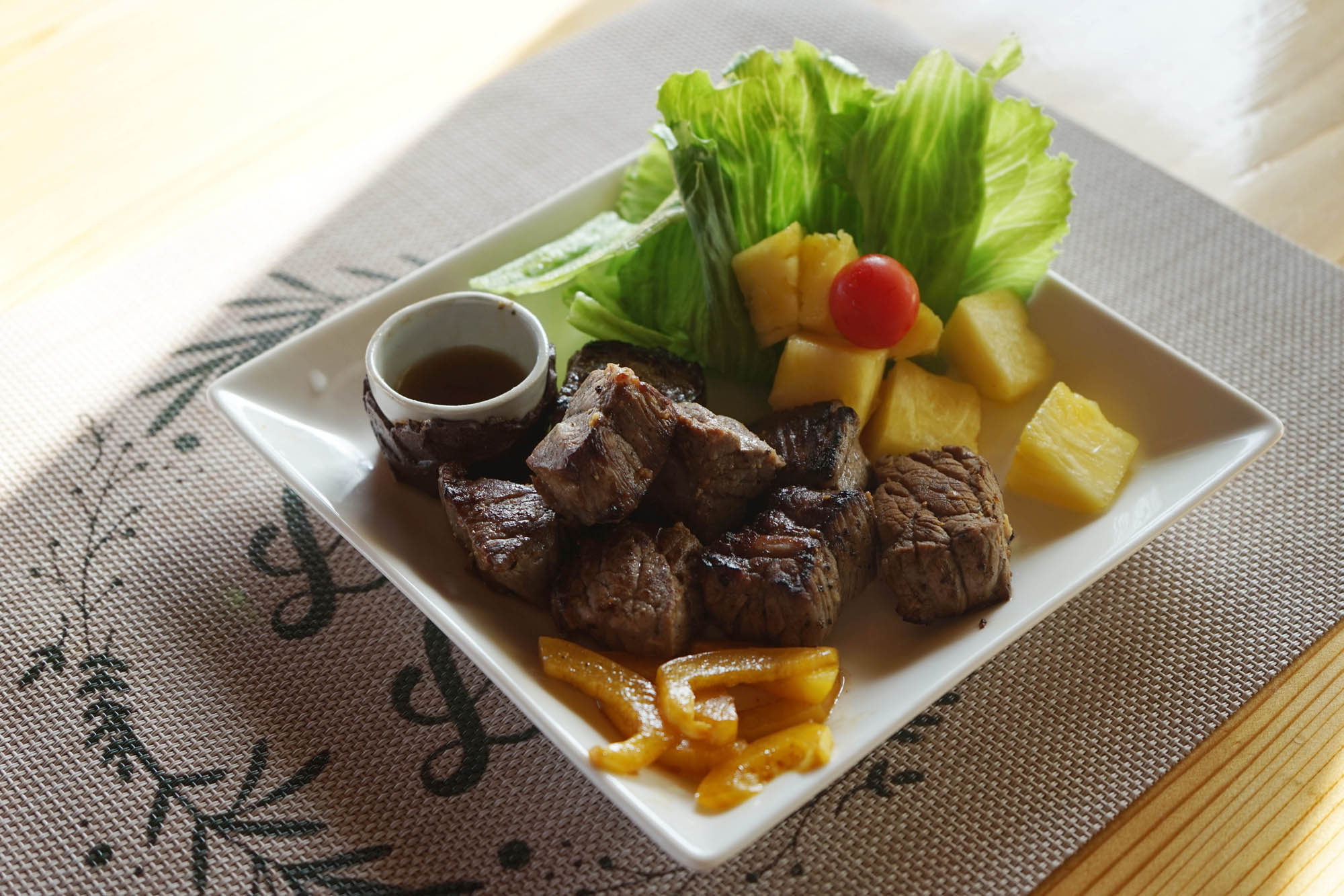 サイコロステーキ